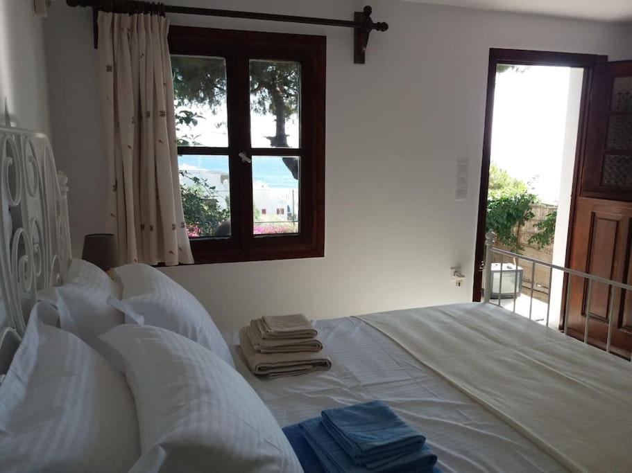 Grandpa Simos' Traditional Guest House Agios Romanos Екстериор снимка