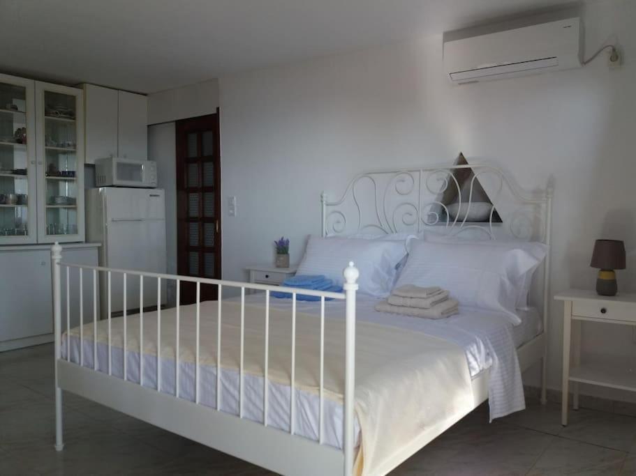 Grandpa Simos' Traditional Guest House Agios Romanos Екстериор снимка