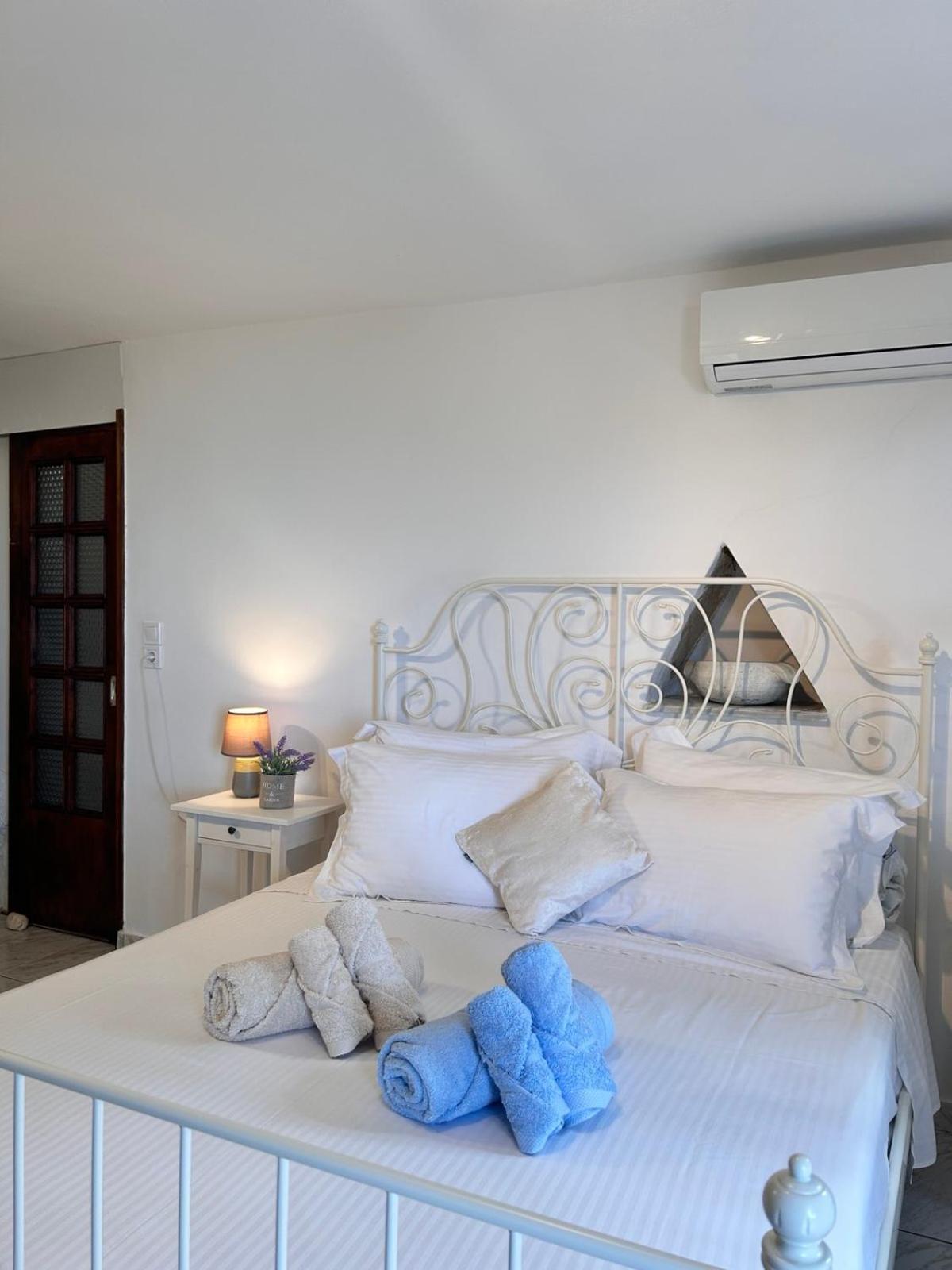Grandpa Simos' Traditional Guest House Agios Romanos Екстериор снимка